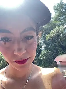 MelanyyJhonson15 online show from 13, 7, 2026