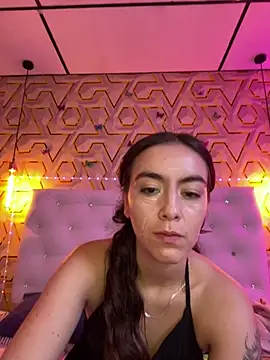 MelanyyJhonson15 online show from 23, 2, 2026