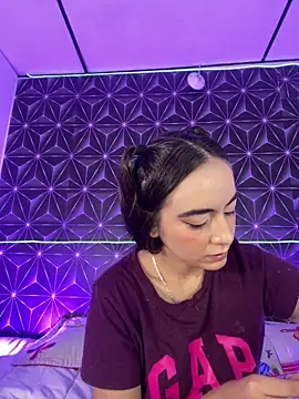 MelanyyJhonson15 online show from 26, 6, 2026