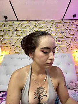 MelanyyJhonson15 online show from 11, 6, 2026