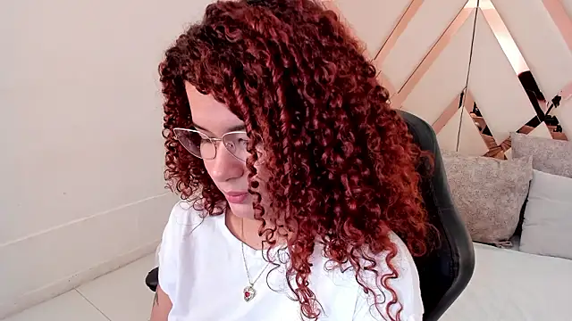 Snapshot of avrilwaynee chatting on 9, 2, 2026 avrilwaynee online show from 9, 2, 2026