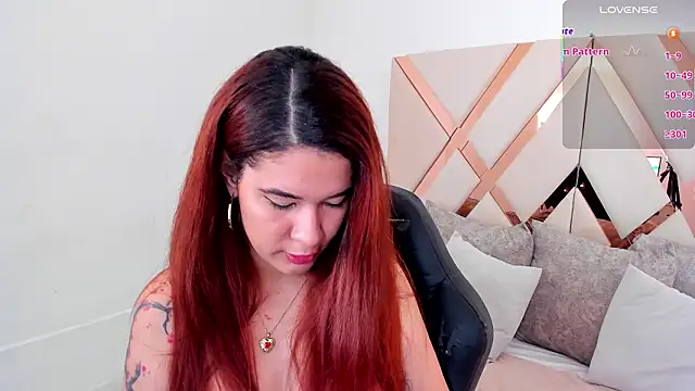 Snapshot of avrilwaynee chatting on 7, 2, 2026 avrilwaynee online show from 7, 2, 2026