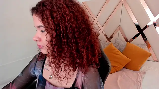 Snapshot of avrilwaynee chatting on 21, 2, 2026 avrilwaynee online show from 21, 2, 2026