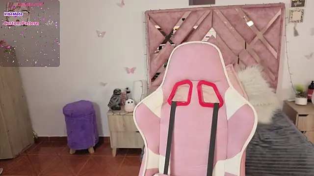 Snapshot of Jasmine_1526 chatting on 24, 11, 2025 Jasmine 1526 online show from 24, 11, 2025