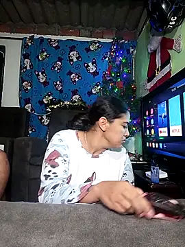 lincy and clio online show from 2, 12, 2025