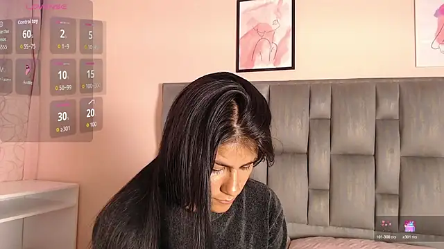 Ailyn-8 online show from 20, 11, 2025