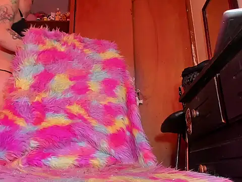 saracush17 online show from 15, 1, 2026