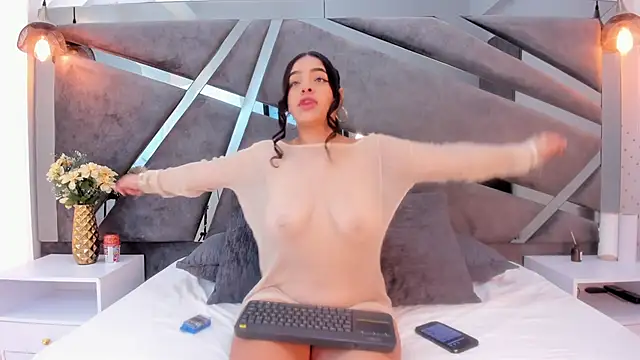 Sammy Gomez  online show from 3, 12, 2025