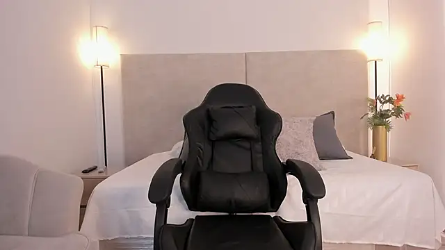 Sammy Gomez  online show from 15, 11, 2025