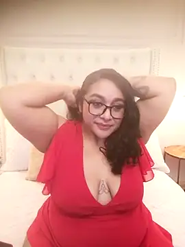 ViickyLee online show from 14, 11, 2025