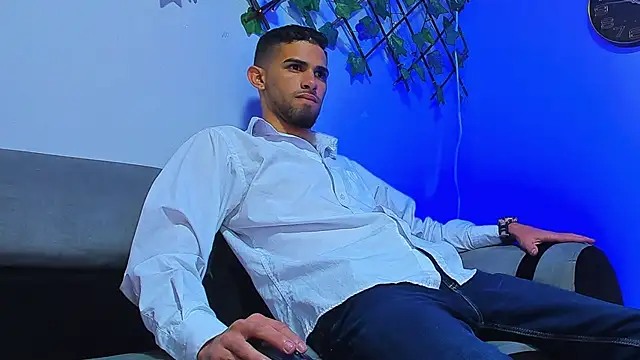 Angel blue1 online show from 19, 11, 2025