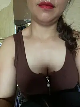 Diana-sexyy online show from 28, 4, 2026