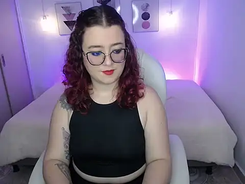 selene rouse  online show from 24, 11, 2025