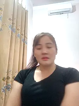 Little-Red123 online show from 23, 11, 2025