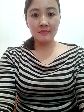 Little-Red123 online show from 15, 11, 2025