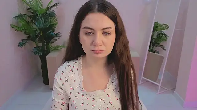 Lilia Crown online show from 23, 11, 2025