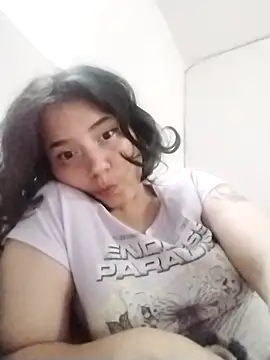 chibi love online show from 20, 4, 2026