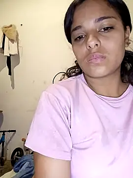 Laur-hot online show from 13, 11, 2025