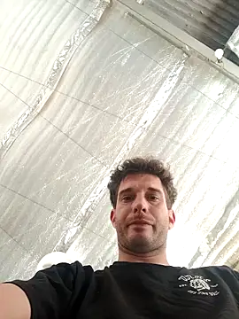      -AAAZZZ999000    A online show from 19, 11, 2025