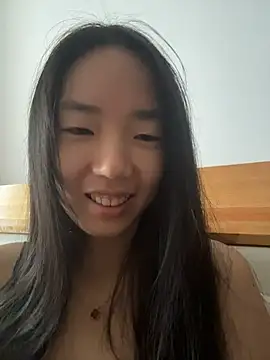 TinyBabe online show from 14, 11, 2025