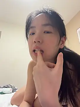 TinyBabe online show from 1, 6, 2026