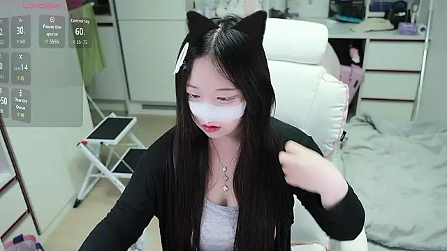 kimhyeona2005 online show from 14, 7, 2026
