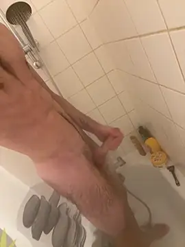 Snapshot of lucpompot chatting on 24, 11, 2025 lucpompot online show from 24, 11, 2025