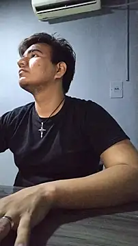 Snapshot of lans_howl chatting on 18, 11, 2025 lans howl online show from 18, 11, 2025