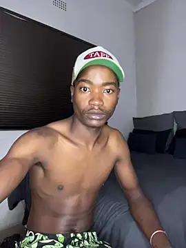 Snapshot of Boytoy_BigD chatting on 13, 2, 2026 Boytoy BigD online show from 13, 2, 2026