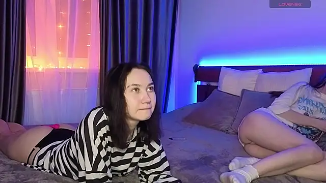 gollytiana online show from 5, 1, 2026