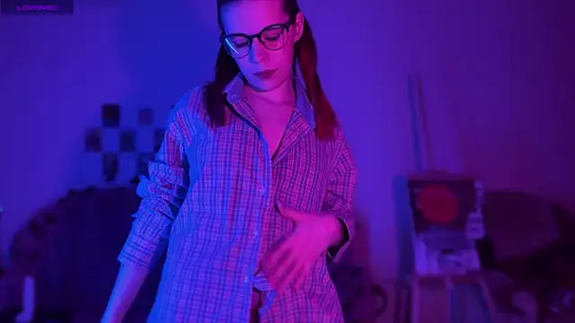 Margie Dorene online show from 25, 11, 2025