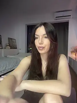 MiraDelynn online show from 19, 12, 2025