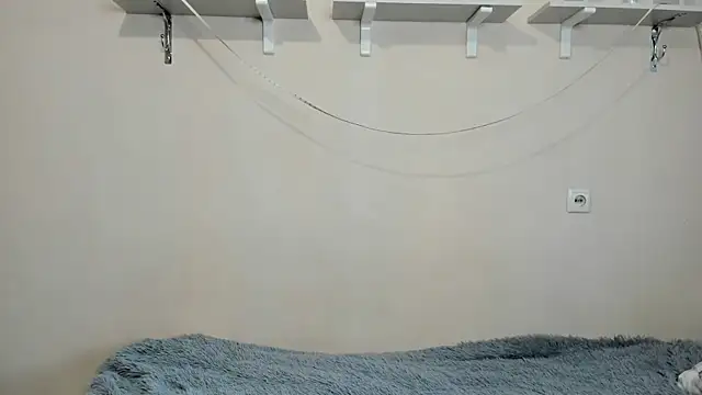 imwintercherry online show from 15, 11, 2025