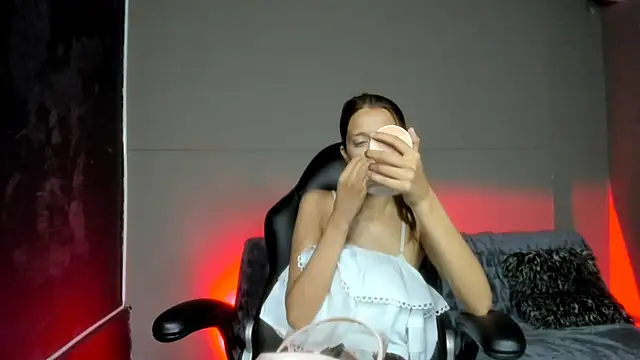 nicolvibes 212 online show from 5, 12, 2025