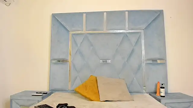 Snapshot of Kymasm chatting on 12, 2, 2026 Kymasm online show from 12, 2, 2026