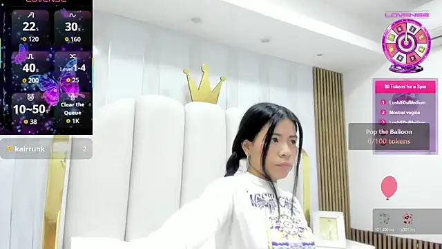 Snapshot of roxyflame_ chatting on 22, 4, 2026 roxyflame online show from 22, 4, 2026
