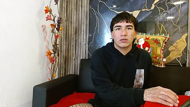 Tommy160920 online show from 21, 11, 2025