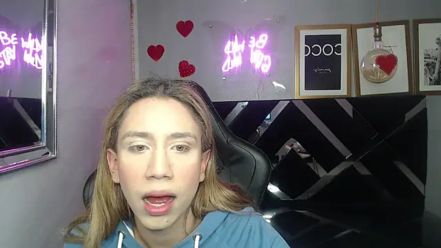Evy Luxx v online show from 23, 5, 2026