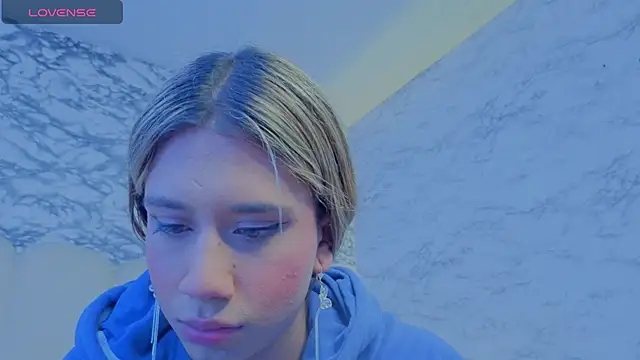 Evy Luxx v online show from 24, 5, 2026