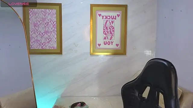 Evy Luxx v online show from 26, 3, 2026