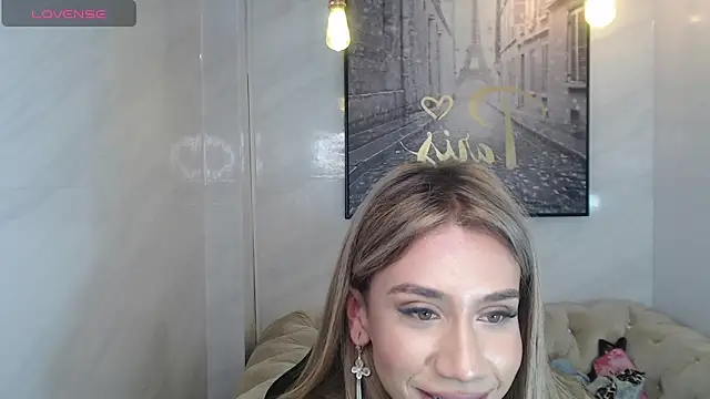 Evy Luxx v online show from 29, 5, 2026