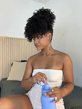 vanestraus online show from 12, 2, 2026