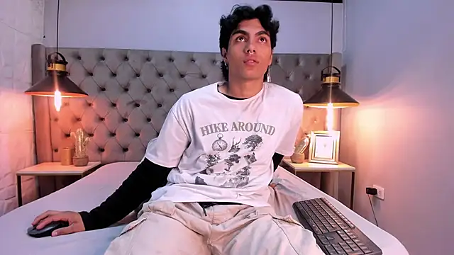 MattFiore online show from 20, 11, 2025