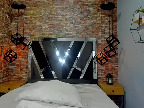 MattFiore online show from 4, 12, 2025