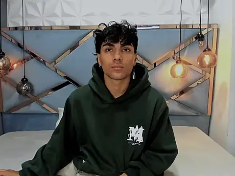 MattFiore online show from 7, 1, 2026