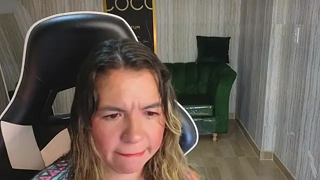 paula lorens t1  online show from 19, 11, 2025