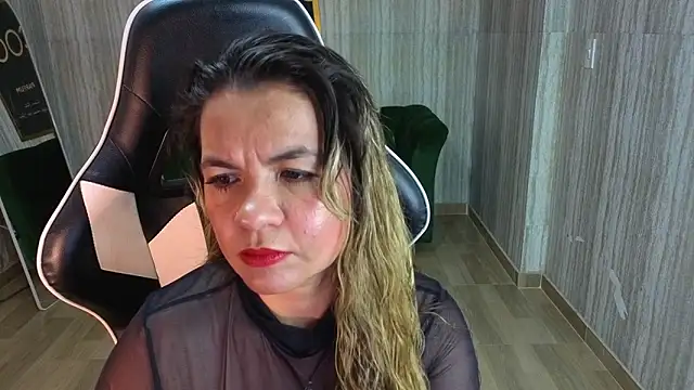 paula lorens t1  online show from 20, 11, 2025