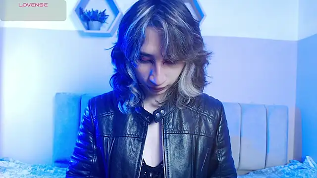 Snapshot of Charlothe_7 chatting on 15, 6, 2026 Charlothe 7 online show from 15, 6, 2026