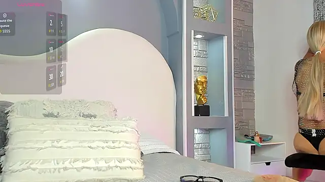 Valentino moretti online show from 3, 2, 2026