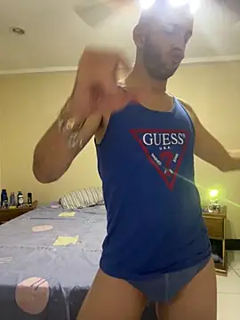 chicocubanoxl online show from 26, 11, 2025